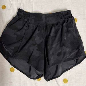 LULULEMON hotty hot shorts